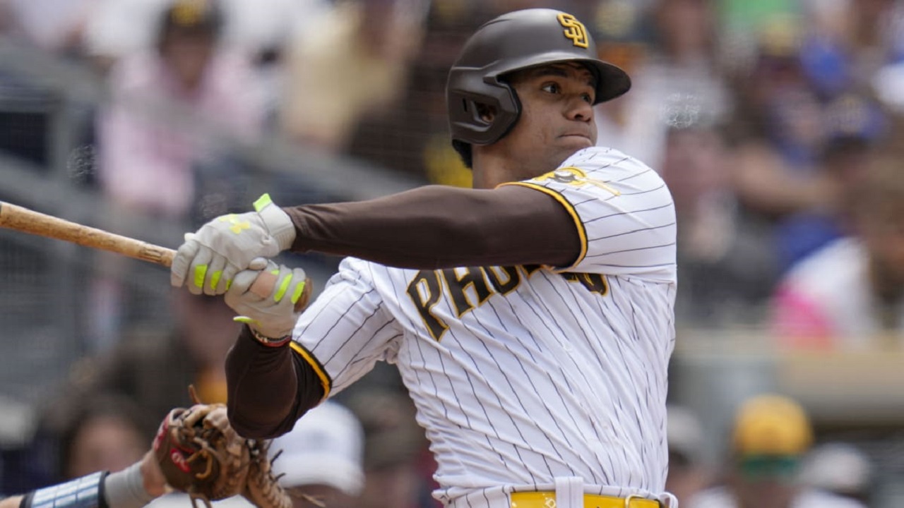 赤いパソドブレドレス 片肩ストラップ ビーズ装飾 パソ・ドブレドレス 赤いパソドブレドレス 片肩ストラップ ビーズ装飾