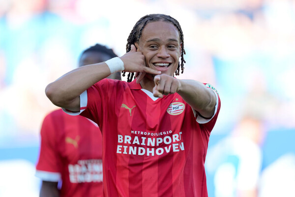 シャビ・シモンズ