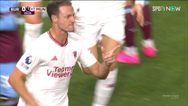 挫折は付き物」？ マンチェスター・ユナイテッドの現状にベテランDFは