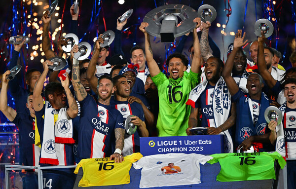 2023－24シーズン リーグ・アン 順位・試合日程・配信予定 < リーグ