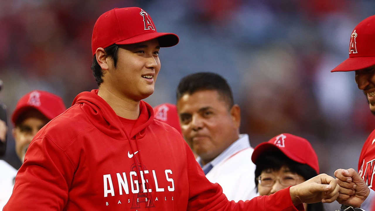 エンゼルス大谷翔平選手、MLB公式フォトプラーク（バッター） - 野球