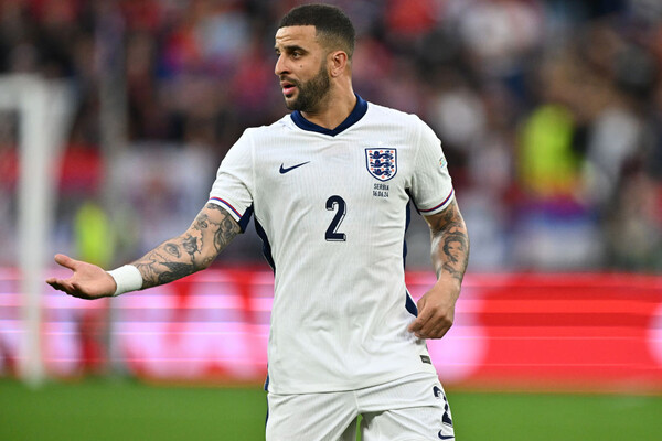 イングランド代表DFウォーカー、守備陣のパフォーマンスを称える「無