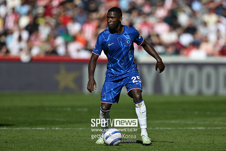 チェルシーの顔がまさかの逮捕！」プレミア最高額カイセド、無免許