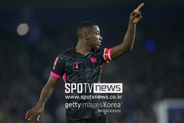 チェルシーの顔がまさかの逮捕！」プレミア最高額カイセド、無免許