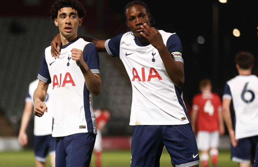 EL王者　サール　トッテナム もの凄いゴールが飛び出した！トッテナムMFサールの超長距離弾が