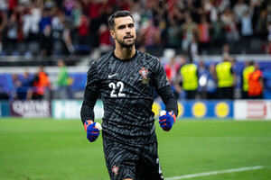 ポルトガル代表GKディオゴ・コスタ、EURO史上初PK戦で3本連続ストップ