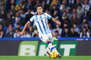 スビメンディ、レアル・ソシエダ残留へ リヴァプール移籍を拒否