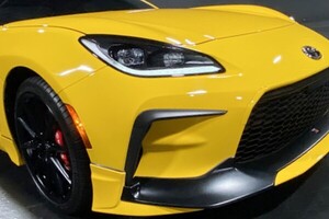 柚子色に隠された爆発力！6速MT＋228馬力、「走りの本能」を呼び覚ます